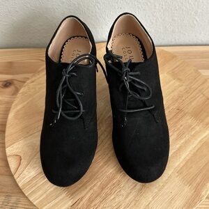 Journee Collection Womens Leona Cone Heel Booties 
Like new